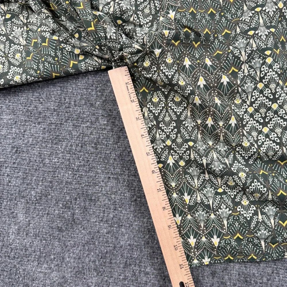 Patagonia Board Shorts Mens 38 Green Geometric Fan Print Swim Trunks Surf Beach